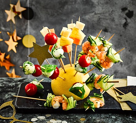 Easy hedgehog canapé skewers Easy hedgehog canapé skewers