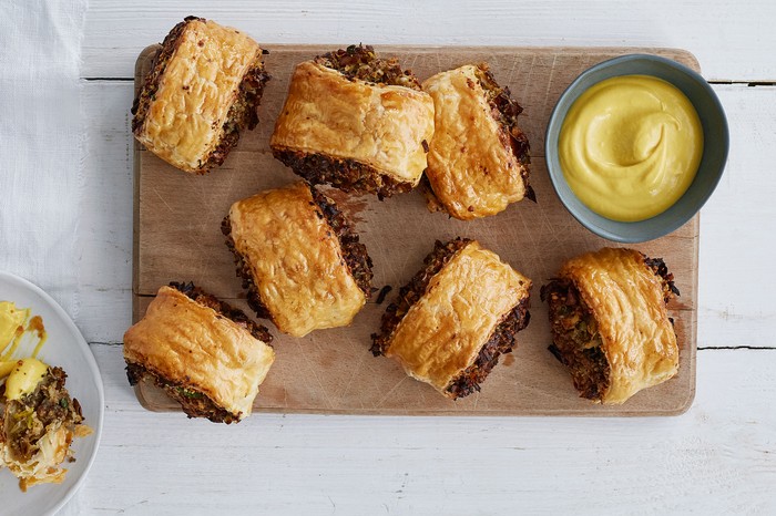 Vegetarian sausage rolls Vegetarian sausage rolls on a tray